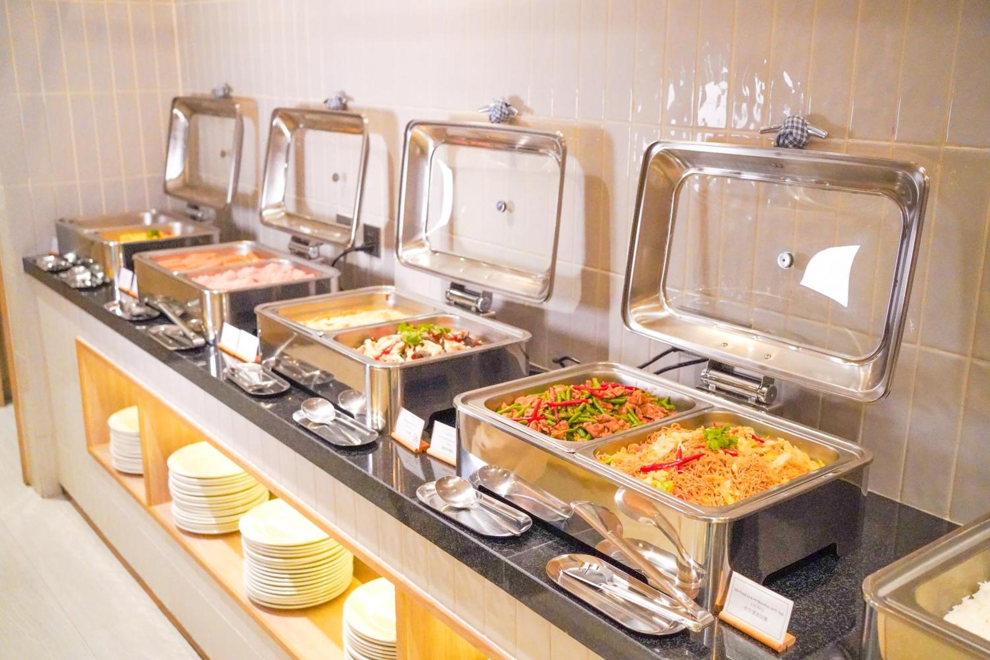 Holiday Inn Express & Suites Bangkok Central Pier By Ihg Eksteriør bilde